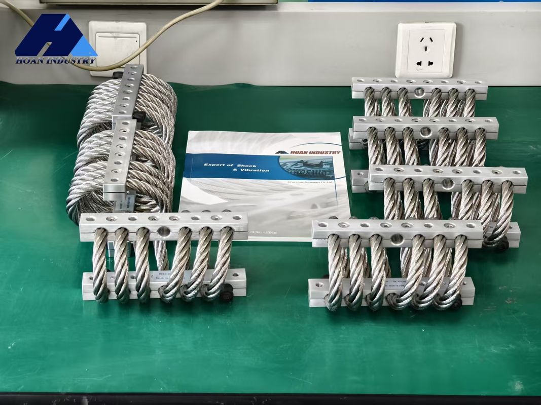 Isoladores de vibração de cabo de aço leves e compactos JGX-1278A-154A para aplicações com restrição de espaço